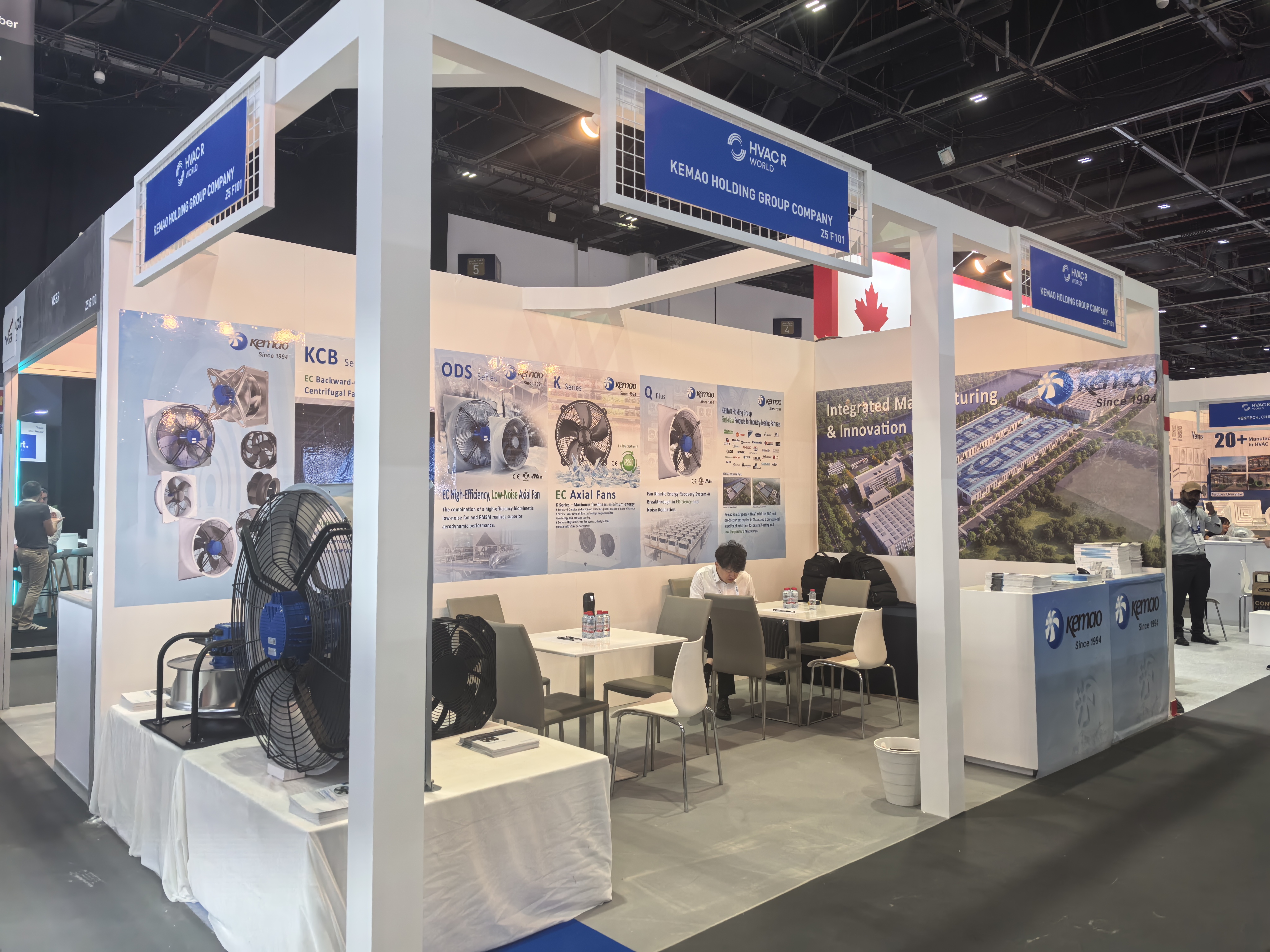 Zhejiang Kemao Holding Group Co., Ltd Taispeáint Nuálaíocht ag BIG 5 Global Dubai